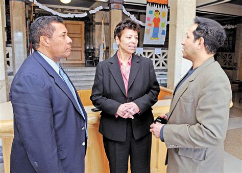 Censo La población Latina sigue creciendo masslive