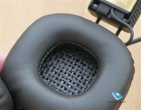 Mobile-review.com Обзор наушников Marshall Major II