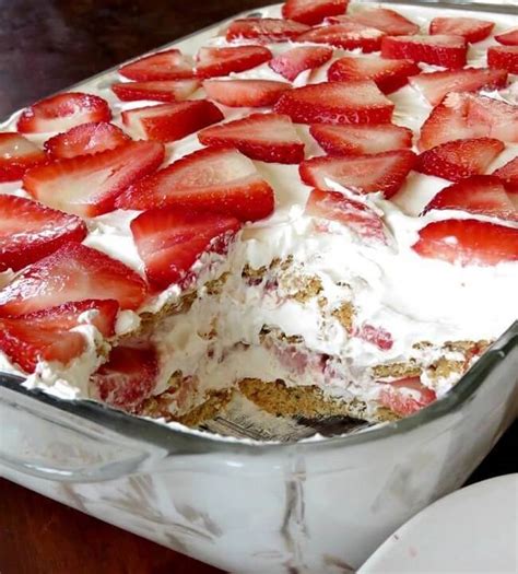 No Bake Strawberry Shortcake