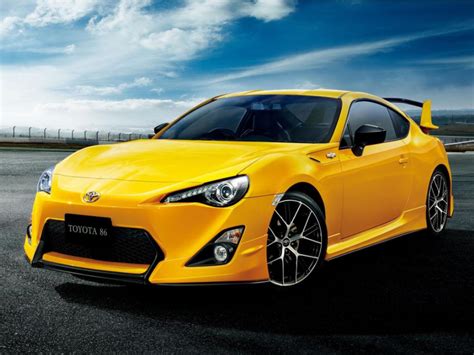 2015 Toyota Gt86 Yellow Limited Edition Fabricante Toyota Planetcarsz