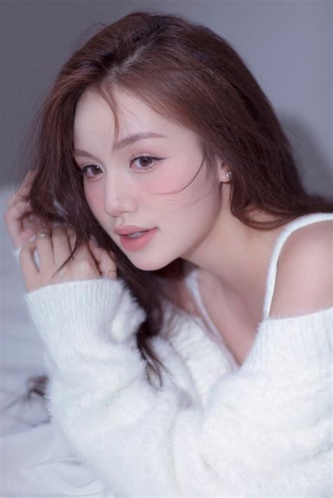 Top Hình ảnh Thị Nhung mặc bikini xinh đẹp rạng ngời