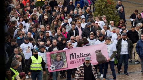 Hommage Matisse Marche Blanche Ch Teauroux Personnes