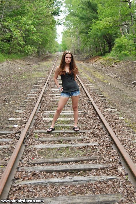 Amateur Teen Girl Stripping Outside Porn Pictures XXX Photos Sex Images PICTOA