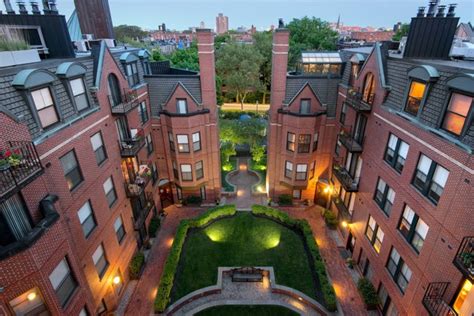 Boston Luxury Apartment Building | Boston Luxury Apartment