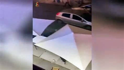 Botte al ristorante tra ultrà granata il video che accusa gli