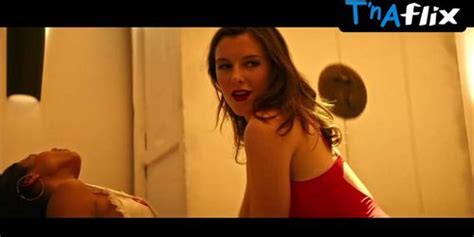 Zita Hanrot Lesbian Underwear Scene In My Sole Desire Tnaflix