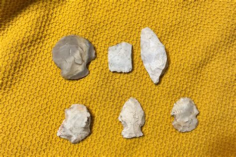 Please help me identify these different shapes arrowheads. : r/Arrowheads