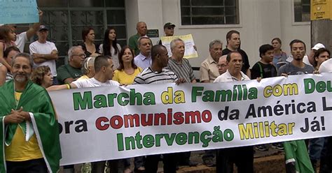 G1 Manifestantes participam da Marcha da Família em Belo Horizonte