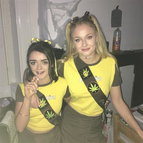 Maisie Williams Nude Leaks Topless Exposed Videos Celebs Unmasked