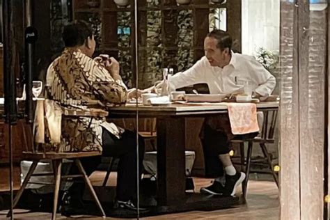 Makan Malam Bersama Prabowo Sebagai Strategi Bawah Tanah Jokowi, Pakar Politik: Anaknya Jadi ...