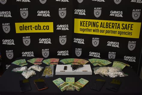 Prohibited handgun seized in Grande Prairie drug investigation - ALERT