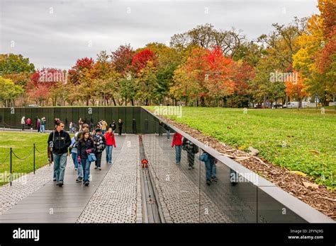 Vietnam memorial washington dc hi-res stock photography and images - Alamy