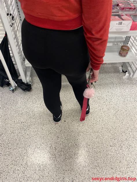 Item Blonde Teen At Ross SexyCandidGirls Top