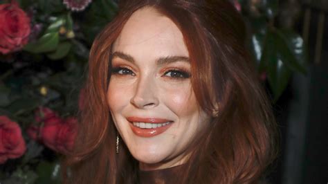 Lindsay Lohan Porte La Paire De Baskets Que Tout Le Monde Sarrache