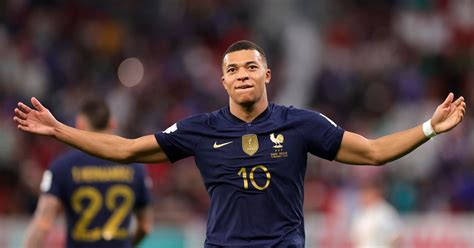 Mbappé doppietta storica è il più giovane di sempre a segnare 9 gol ai