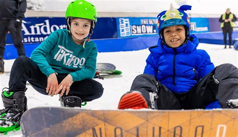 Ski & Snowboard Lessons - School Visits - SnowDome