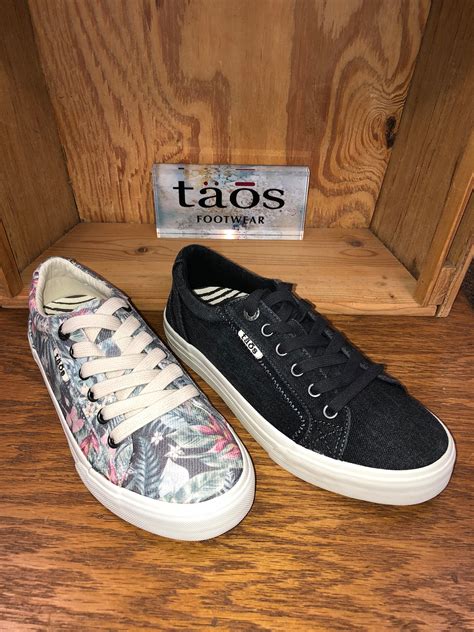 Did you know TAOS makes... - Brown's Shoe Fit Centerville