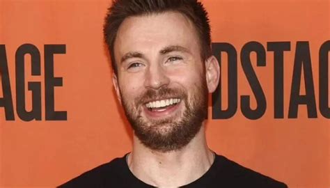 Chris Evans In Splits Over She Hulk Viral Meme On Captain America S