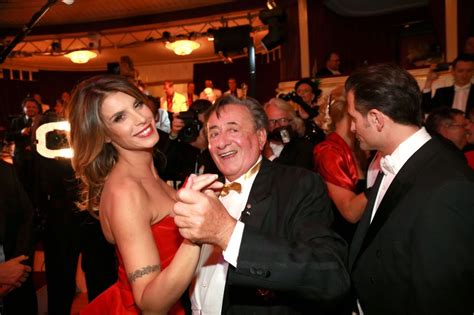 Naked Elisabetta Canalis Added By