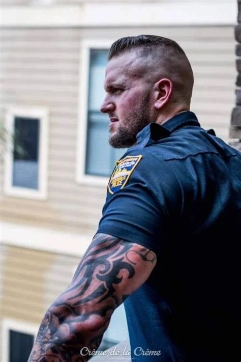 Pin By Ava1enzue1a On BlueLifeLine Men In Uniform Attractive Guys Hot Cops
