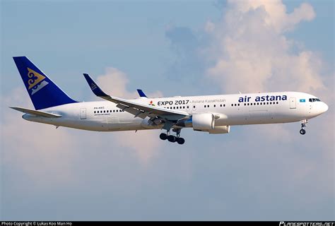 P4 KEC Air Astana Boeing 767 3KYER WL Photo By Lukas Koo Man Ho ID