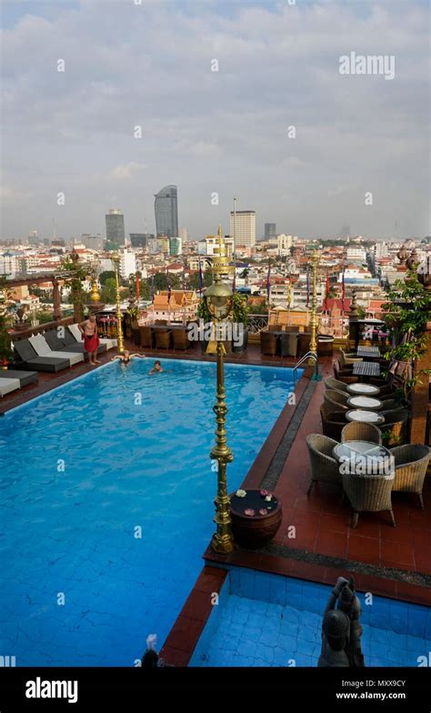 Hotel pool on rooftop, Phnom Penh, Cambodia Stock Photo - Alamy