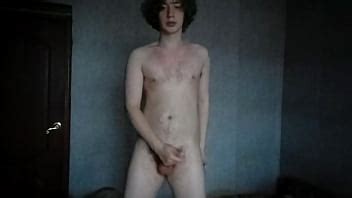 Gay Teenager Squats And Jerks His Dick Off With A XVIDEOS