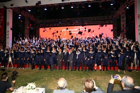 Abdullah Gül Üniversitesi nde Mezuniyet Sevinci Haberler