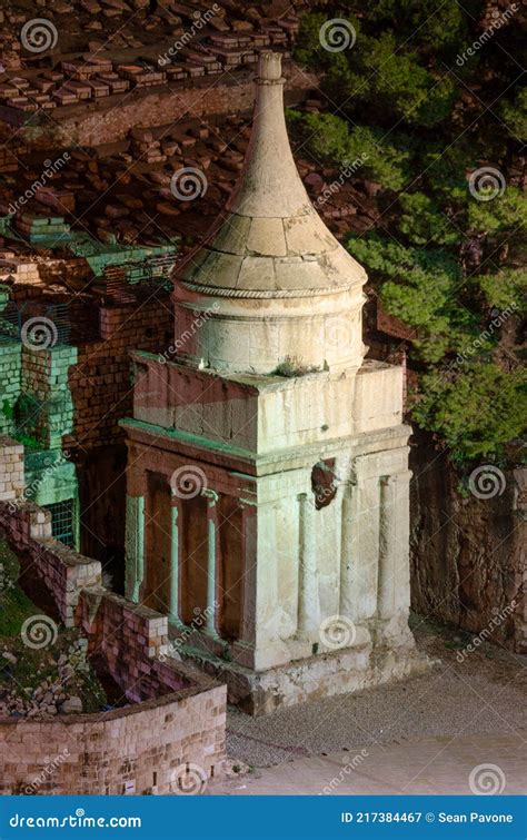 Tomb Of Zechariah Jewish Tradition To Be The Tomb Of Zechariah Ben