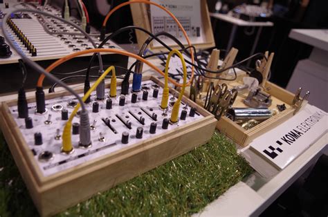 KOMA Elektronik Debuts Field Kit Electroacoustic Workstation At The