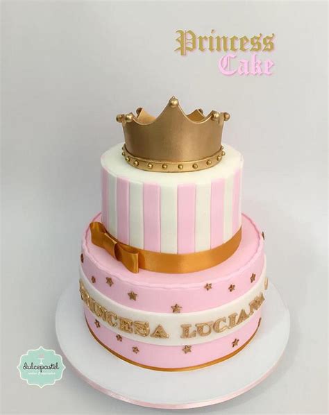 Torta Princesa Medell N Decorated Cake By Cakesdecor