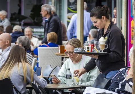 El Coste Laboral Se Dispara Un En El Tercer Trimestre Y El Salario