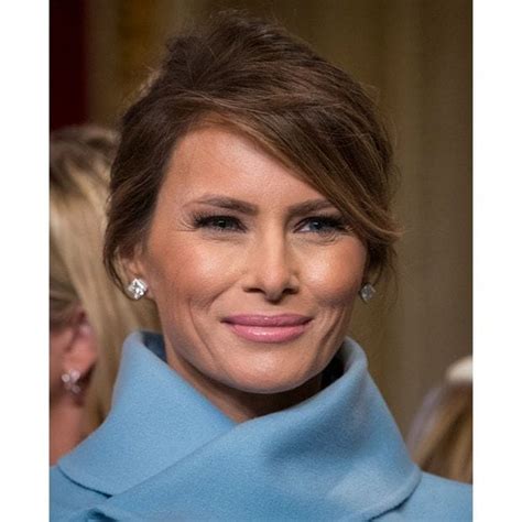 Melania Trumps Makeup Artist Shares How To Recreate The First Ladys