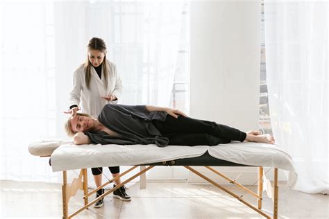 How Relaxation Massage Can Help Reduce Stress And Promote Wellness Chiro And Integrative Therapies