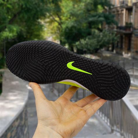 Футзалки Nike Phantom GX (ID#2085975967), цена: 2250 ₴, купить на Prom.ua