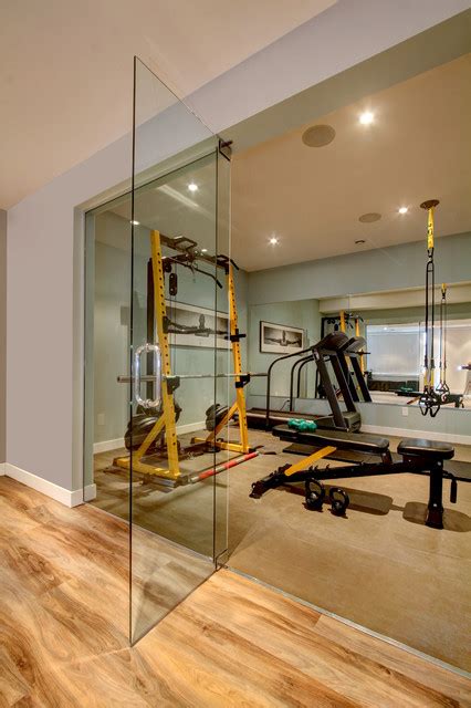 Home Gym Glass Entrances Contemporáneo Gimnasio Edmonton De