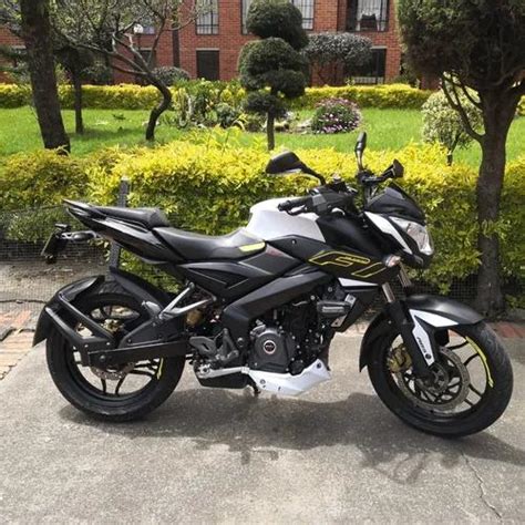 Pulsar 200 Ns Abs Full Inyeccion Practicamente Nueva En Colombia