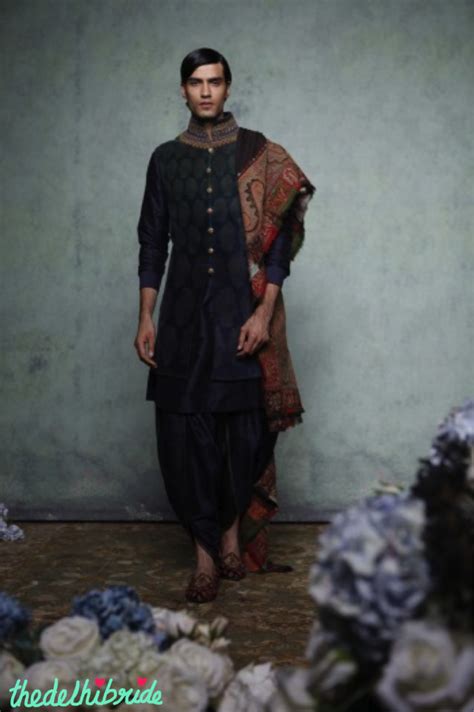 Tarun Tahiliani Couture Exposition 2013 Menswear Couture 2