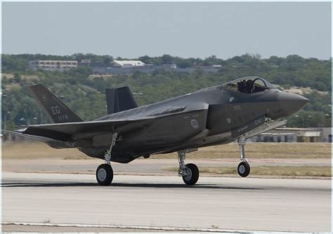 Korea ready to purchase 60 F-35 CTOL fighter aircraft from United States.