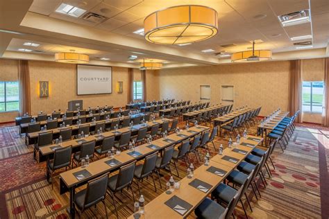 Courtyard By Marriott Hotel Event Center Greater Mankato