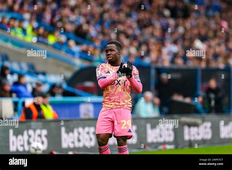 John Smith S Stadium Huddersfield England 2nd March 2024 Wilfried Gnonto 29 Of Leeds