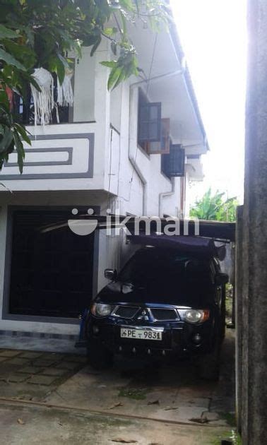 Two Story House Sale Boralesgamuwa Ikman