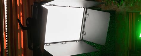 Aputure Nova Barn Doors | Fdirect.eu - B2B only