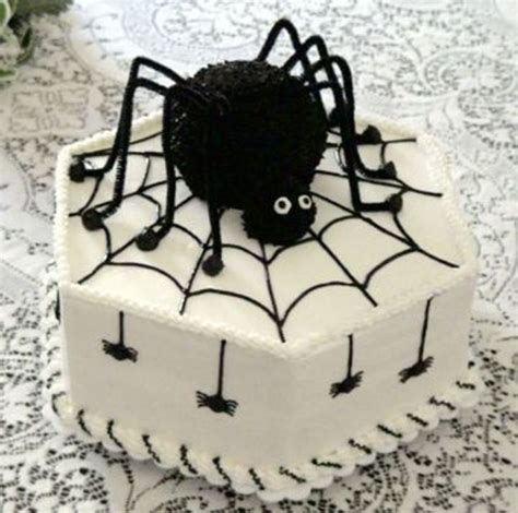 Spider Cake For Halloween Halloween Kuchen Kuchen Kindergeburtstag