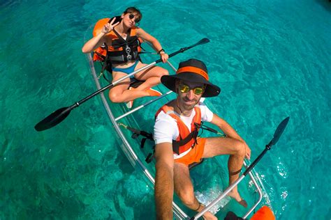 Los mejores destinos de España para hacer kayak en el mar