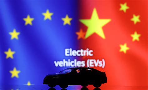 China Meets Automakers To Discuss Import Tariffs On Large Cars Ahead Of