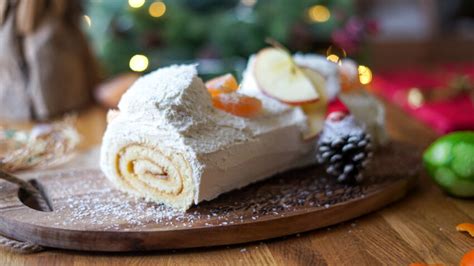 Bûche De Noël Roulée Aux Fruits Les Pépites De Noisette