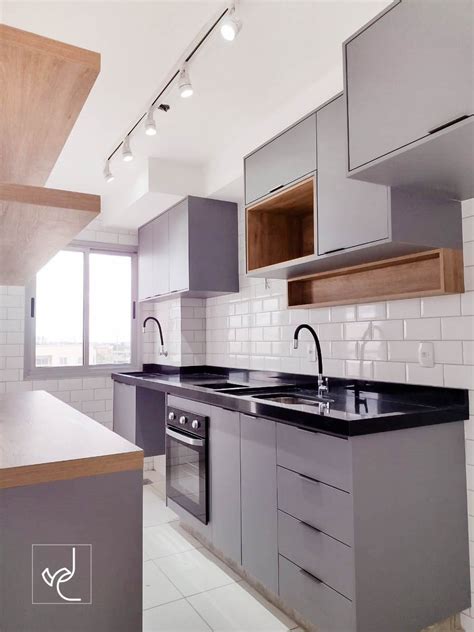 Modern Gray Kitchen Decor