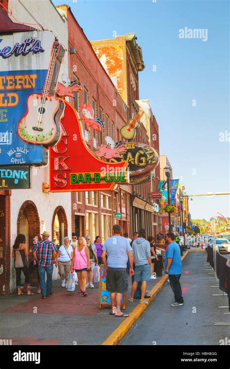 Downtown nashville hi-res stock photography and images - Alamy