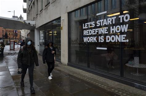 Bosses need to accept that employees choose what the future of work ... 